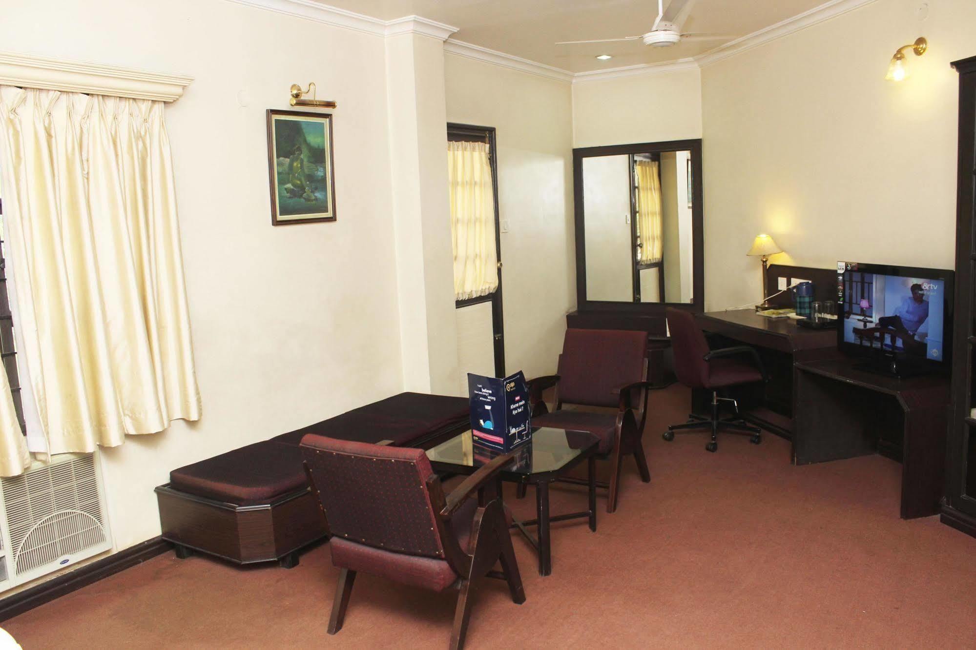 Treebo Trend Royal Inn مَسّور المظهر الخارجي الصورة